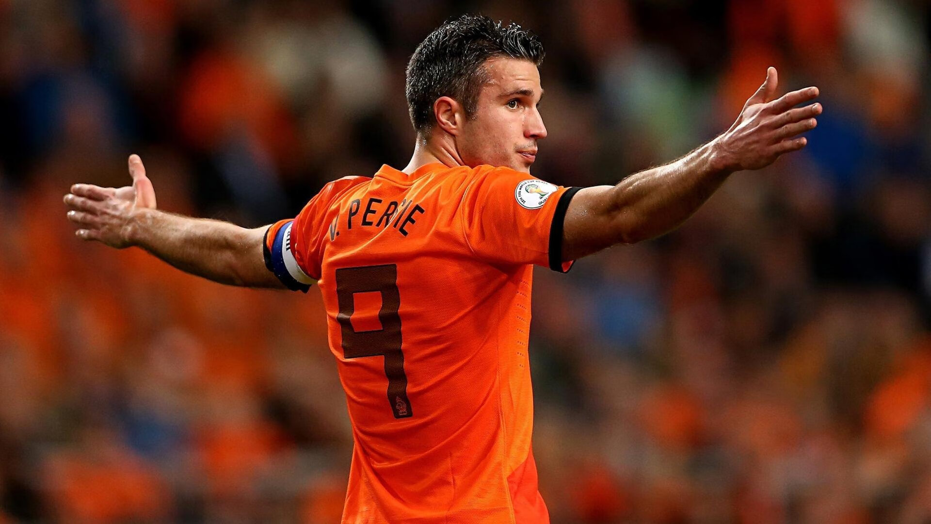 开云网页版登录入口-2平8负！英超主帅下课，或成国足主帅新目标，曾带领海港夺冠，英超主教练名单